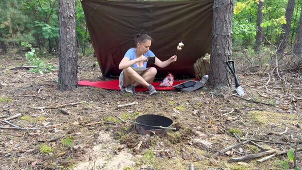 Julia's Adventures Alastonkuvavuotoja OnlyFansista 8