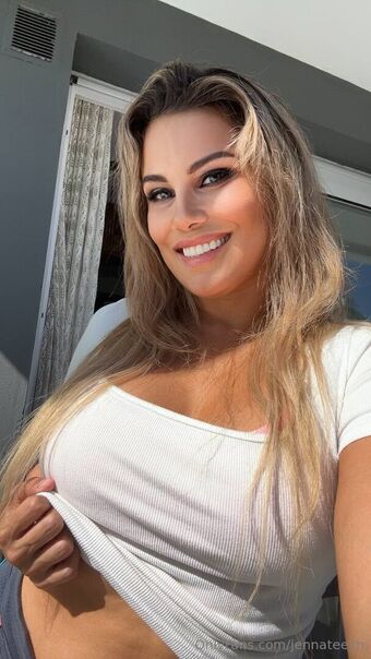 juliaislovely Alastonkuvavuotoja OnlyFansista 2