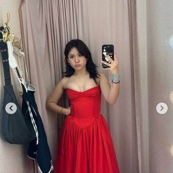 Kariwahh Alastonkuvavuotoja OnlyFansista 36