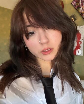 Kariwahh Alastonkuvavuotoja OnlyFansista 41