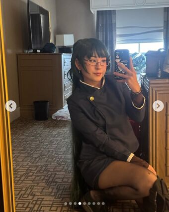 Kariwahh Alastonkuvavuotoja OnlyFansista 44