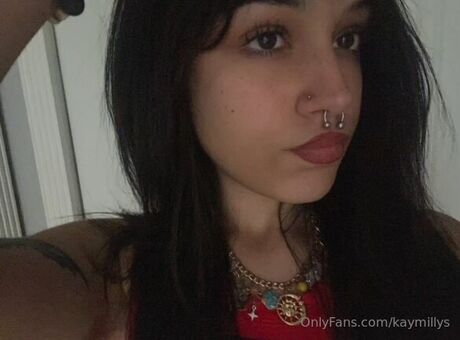 kaymillys Alastonkuvavuotoja OnlyFansista 56