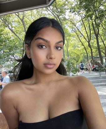 kelliexny