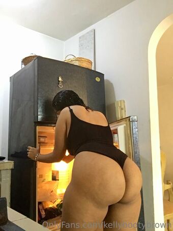 kellybootybrown