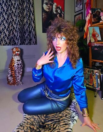 kittens_with_mittens