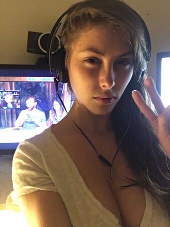 Krista Caldonia Santerfeit