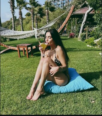 Kübra Miranda Çamlıbel