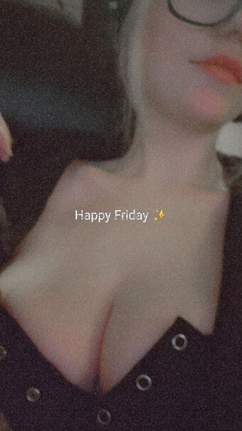 Kyats Alastonkuvavuotoja OnlyFansista 145