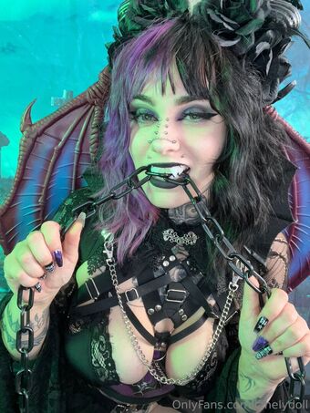 lahelydoll