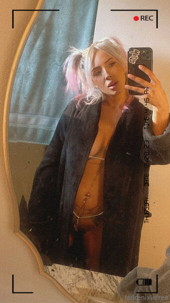 laurenpixie01