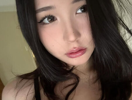 lavenderelfz Alastonkuvavuotoja OnlyFansista 14