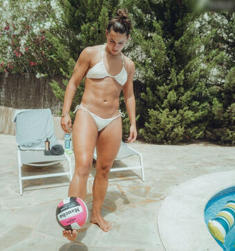 Lena Oberdorf Alastonkuvavuotoja OnlyFansista 29