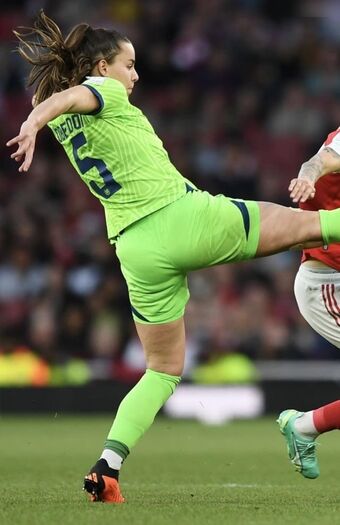 Lena Oberdorf Alastonkuvavuotoja OnlyFansista 40