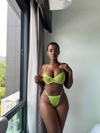 lexiluv_00
