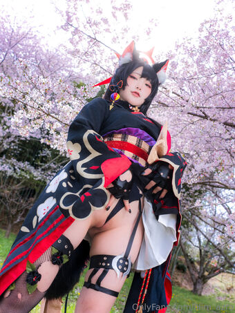 lilim_azra Alastonkuvavuotoja OnlyFansista 24