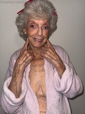 lindahope1939 Alastonkuvavuotoja OnlyFansista 80