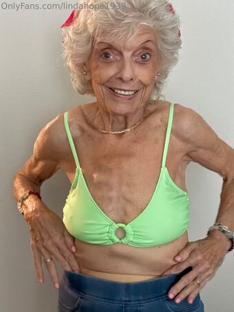 lindahope1939 Alastonkuvavuotoja OnlyFansista 88