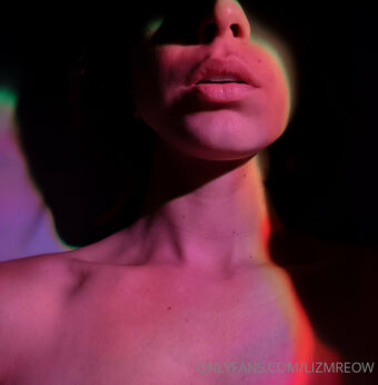 Lizmreow Alastonkuvavuotoja OnlyFansista 42