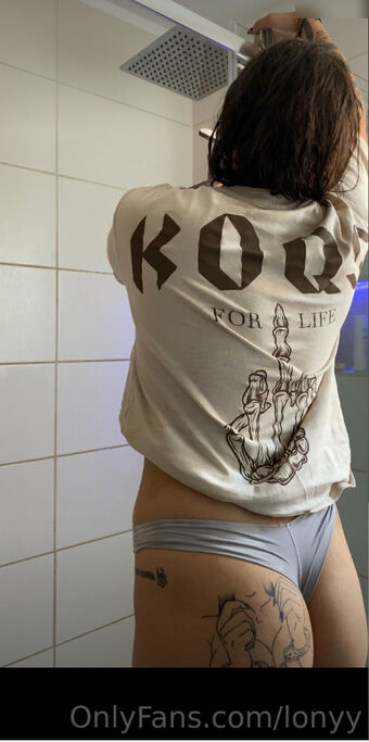 Lonymahony Alastonkuvavuotoja OnlyFansista 41