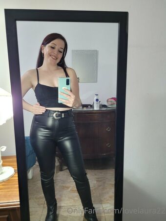 lovelaura22