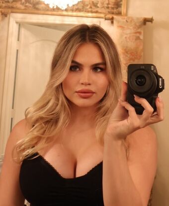 Luana Alonso Alastonkuvavuotoja OnlyFansista 34