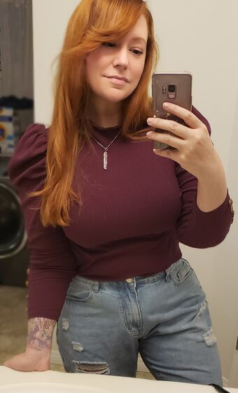 Lucahjin Alastonkuvavuotoja OnlyFansista 34