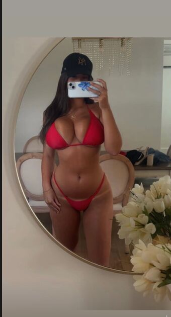 Lunaosantos_23 Alastonkuvavuotoja OnlyFansista 8