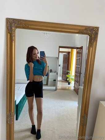 lunarrayy Alastonkuvavuotoja OnlyFansista 4