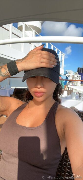 Lupe Fuentes Alastonkuvavuotoja OnlyFansista 182