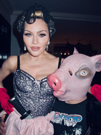 Madonna Alastonkuvavuotoja OnlyFansista 97