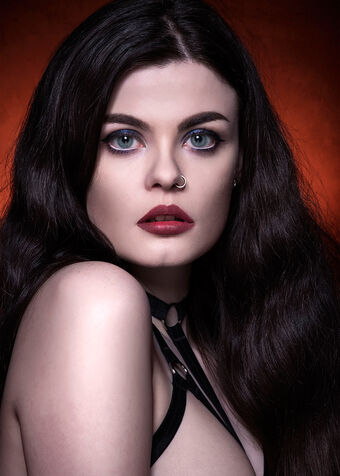 maleficent_model Alastonkuvavuotoja OnlyFansista 1
