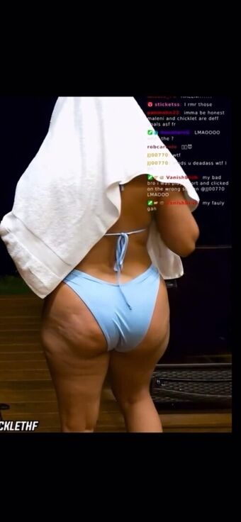 Maleni Cruz Alastonkuvavuotoja OnlyFansista 211