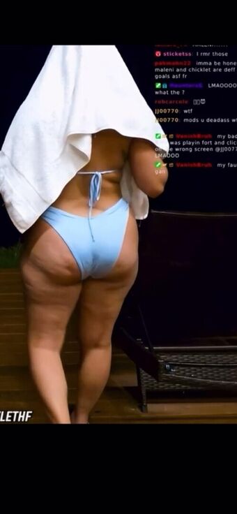 Maleni Cruz Alastonkuvavuotoja OnlyFansista 213