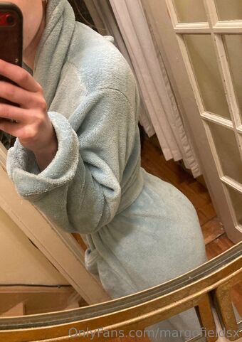 margofieldsx Alastonkuvavuotoja OnlyFansista 13