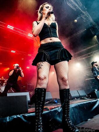 Marisa Rodriguez Singer Alastonkuvavuotoja OnlyFansista 9