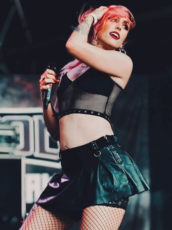 Marisa Rodriguez Singer Alastonkuvavuotoja OnlyFansista 11