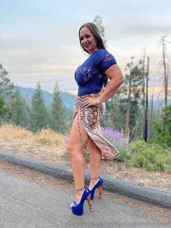 marriedandheelsof Alastonkuvavuotoja OnlyFansista 72