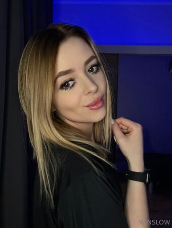 martaswarowski Alastonkuvavuotoja OnlyFansista 21