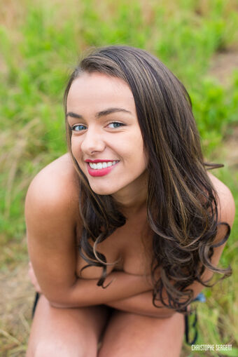 Mathilde Modele Alastonkuvavuotoja OnlyFansista 28