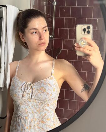 Maty Alastonkuvavuotoja OnlyFansista 81