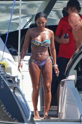 Melanie Brown Alastonkuvavuotoja OnlyFansista 120