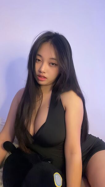 MeruChan Alastonkuvavuotoja OnlyFansista 75