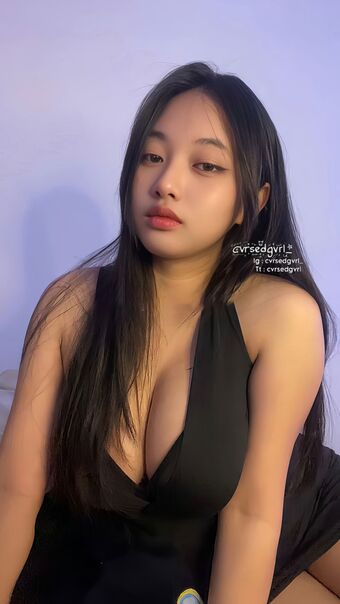 MeruChan Alastonkuvavuotoja OnlyFansista 77