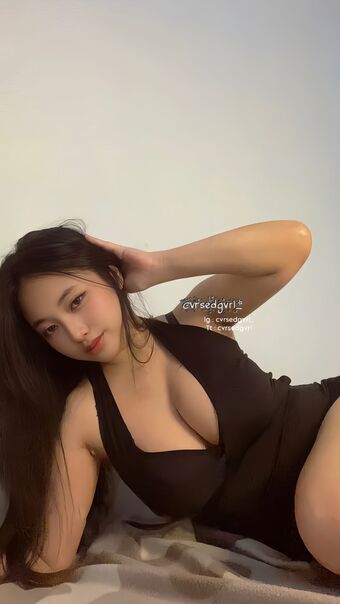 MeruChan Alastonkuvavuotoja OnlyFansista 81