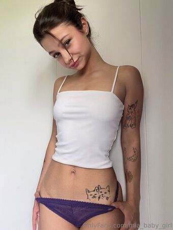 mia_baby_girl Alastonkuvavuotoja OnlyFansista 27