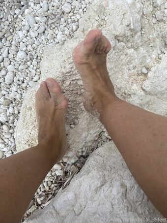 micole_35feet Alastonkuvavuotoja OnlyFansista 2