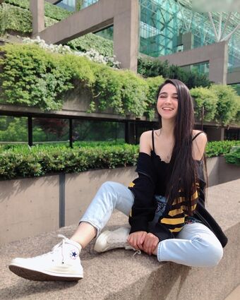 Midnababy Alastonkuvavuotoja OnlyFansista 16