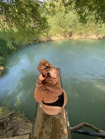 Mikaash Alastonkuvavuotoja OnlyFansista 35