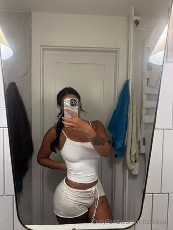 milakream Alastonkuvavuotoja OnlyFansista 25
