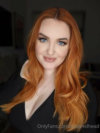 missredhead Alastonkuvavuotoja OnlyFansista 28